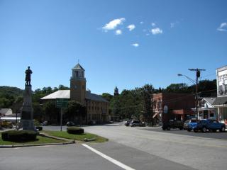 Main Street in Warren
